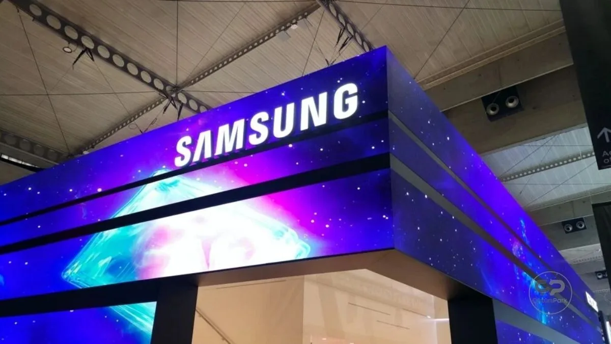 Samsung’dan Apple’a Yeni Gönderme: Galaxy Z Fold 8 Reklamında Tim Cook Sürprizi